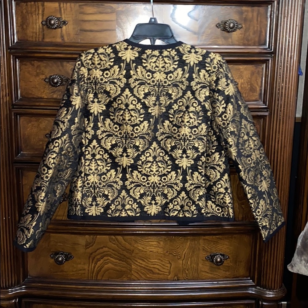 Old Navy black & gold baroque size small blazer - Picture 3 of 3